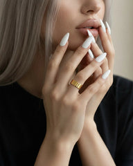 OLUX® Ring 1st Gen – Anillo de bienestar y energía