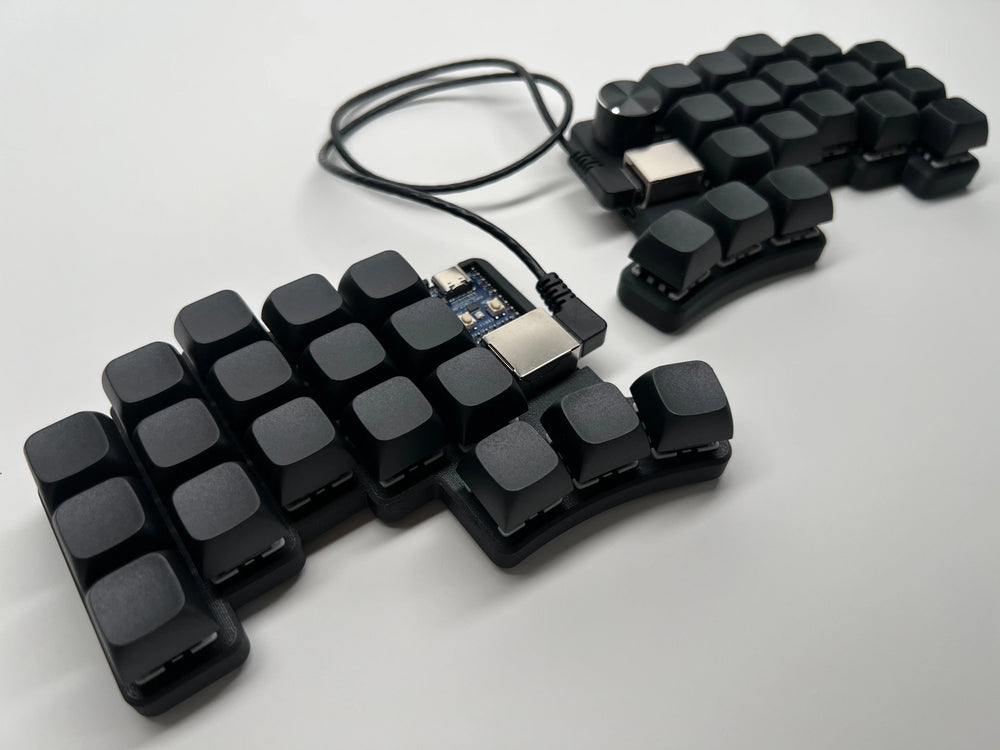 Teclado Dividido Cheapino V2 Mecánico QMK con Cable